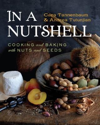 Kniha: In a Nutshell - Cara Tannenbaum;Andrea Tutunjian