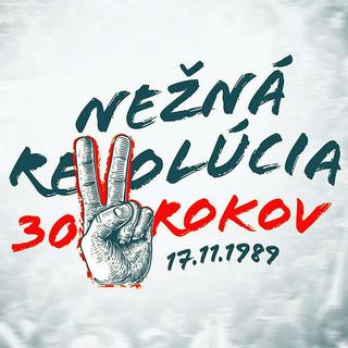 Kolekcia titulov: Nežná revolúcia 30. rokov