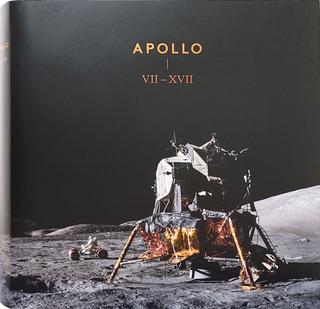 Kniha: Apollo VII-XVII