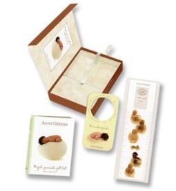 Kniha: Mých prvních pět let Poklady mého dětství - Mých prvních pět let - Anne Geddes