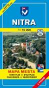 Skladaná mapa: Nitra 1:10 000 Mapa mesta Town plan Stadtplan Plan miasta Várostérkép - Mapa mesta s mapou okolia 1:50 000