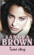 Kniha: Tučné úterý - Sandra Brownová